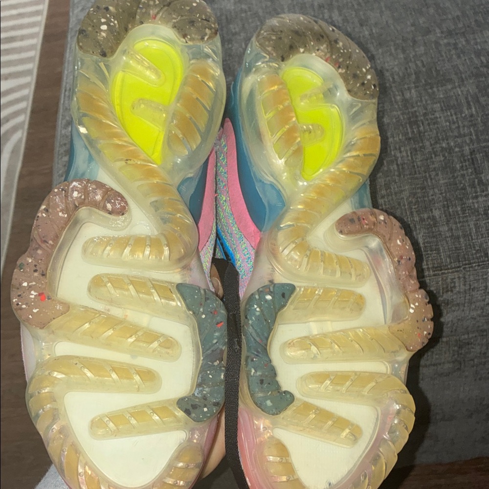 Nike VaporMax Women's Multicolor Sneakers with Blue Swoosh-Size 10.5 - Picture 4 of 8